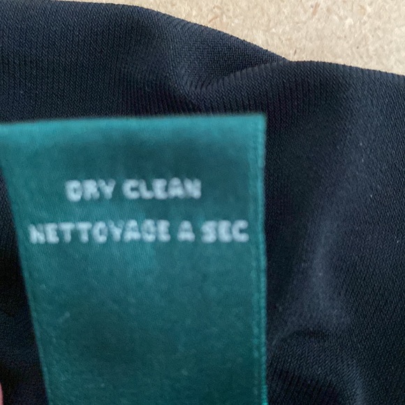 Lauren Ralph Lauren Dress. Size 2. Silver/Black sparkly material - Picture 10 of 14